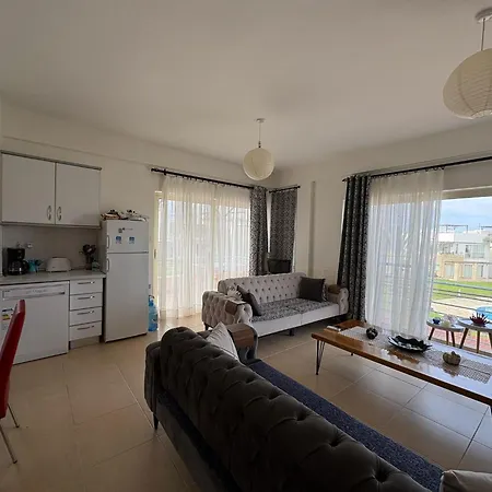 Esentepe Turtle Bay Village 2 Bedroom Penthouse Cirénia