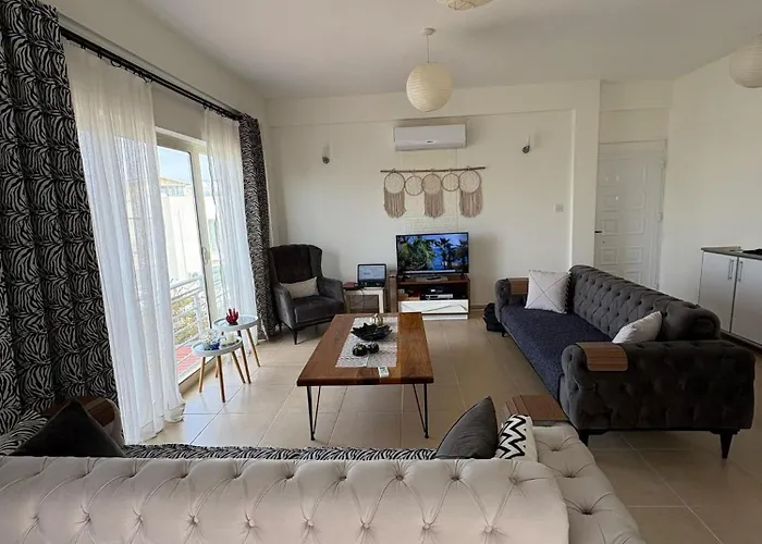 Esentepe Turtle Bay Village 2 Bedroom Penthouse كيرينيا